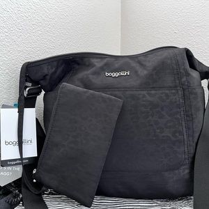 NWT Baggallini “Hobo Tote” Black&Leopard
